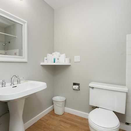 Sunrise Garden Suites Tukwila Esterno foto