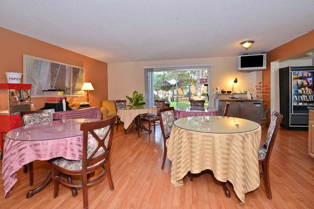 Sunrise Garden Suites Tukwila Ristorante foto