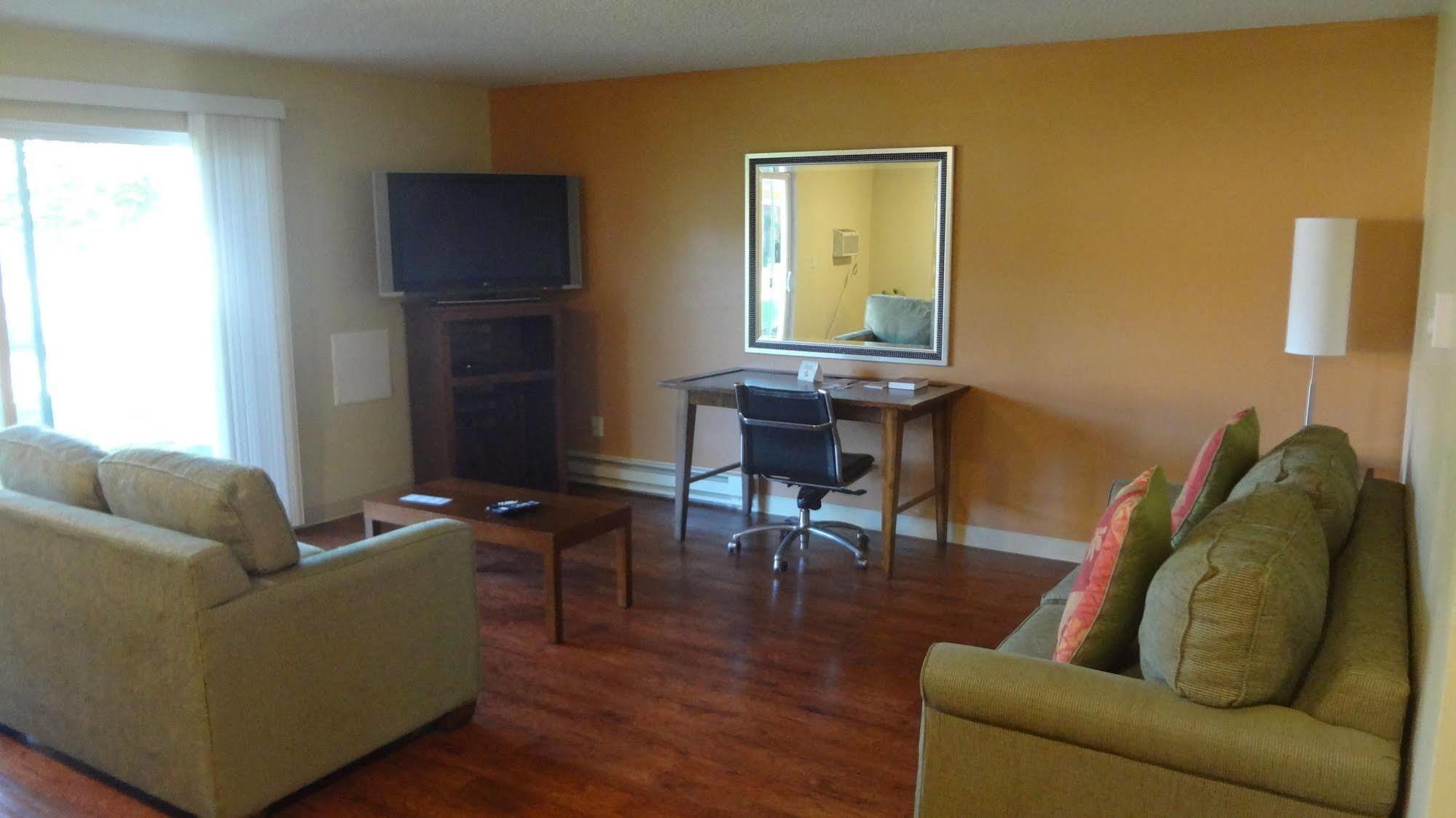 Sunrise Garden Suites Tukwila Esterno foto