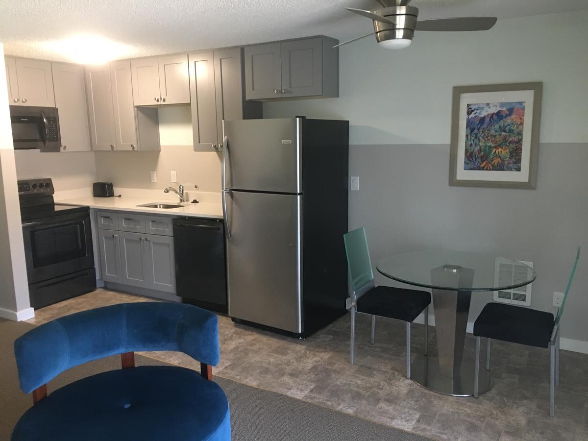 Sunrise Garden Suites Tukwila Esterno foto