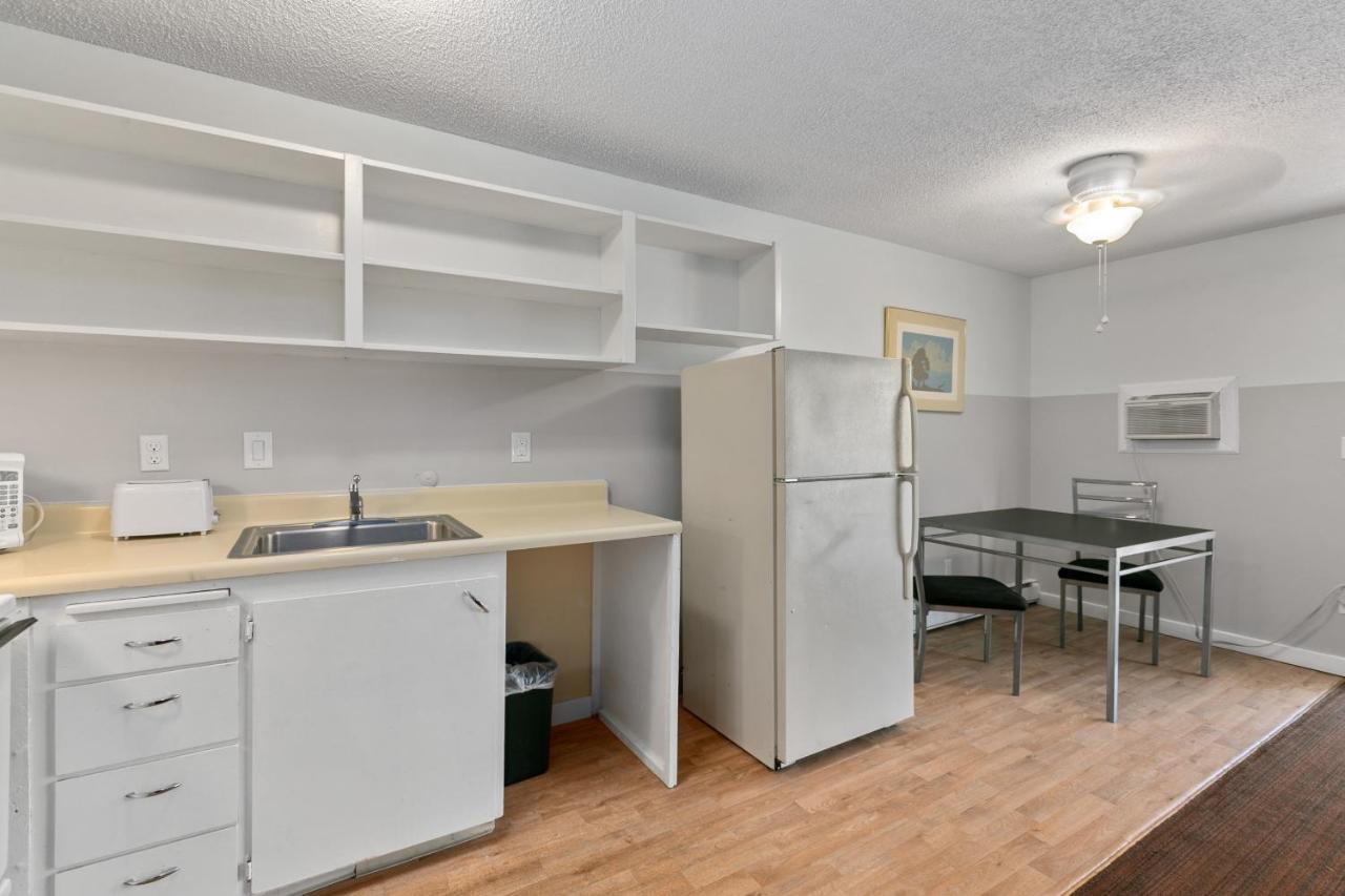 Sunrise Garden Suites Tukwila Esterno foto
